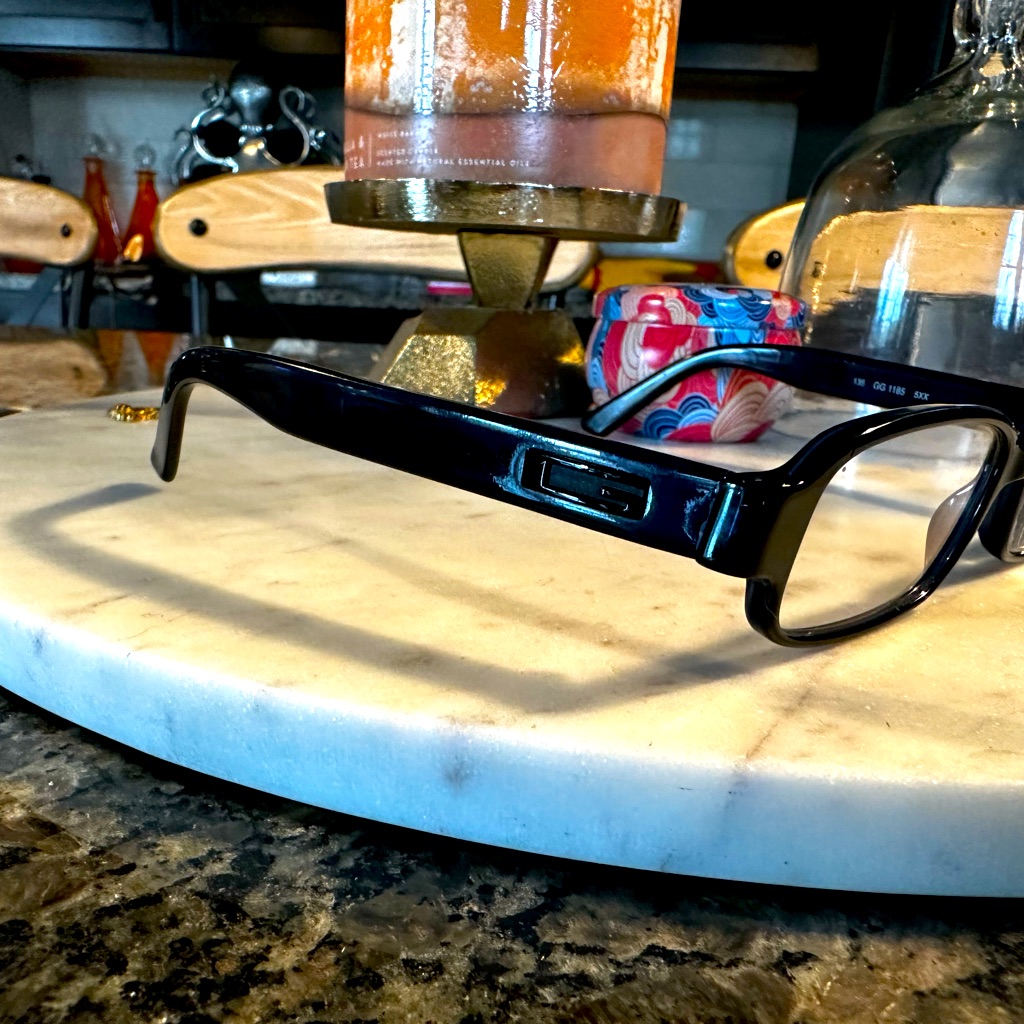 Gucci Reading Frames. Small